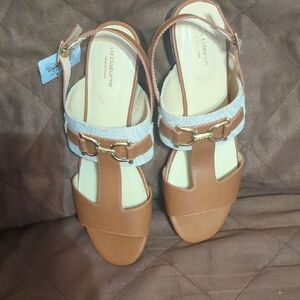 Liz Claiborne Women's Grove Heeled Sandals, Size 9.5